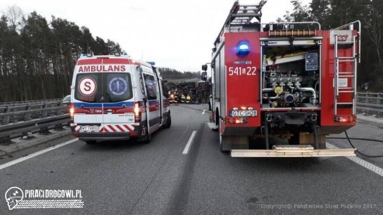 A1 tragiczny wypadek. Autostrada była zamknięta kilkanaście godzin