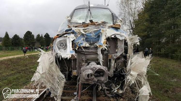 Wypadek Pendolino pod Opolem. Pociąg zderzył się na przejeździe z ciężarówką!