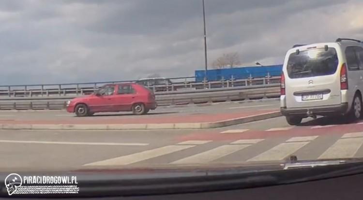 Pod prąd i pod zakaz na trzypasmówce!