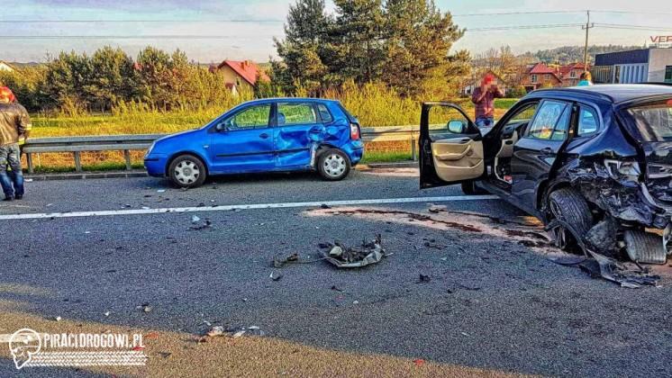 8 pojazdów brało udział w zderzeniu na A4