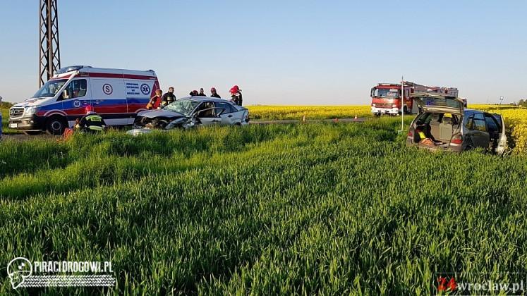 Pijany spowodował wypadek pod Wrocławiem. 5 osób w tym dziecko rannych