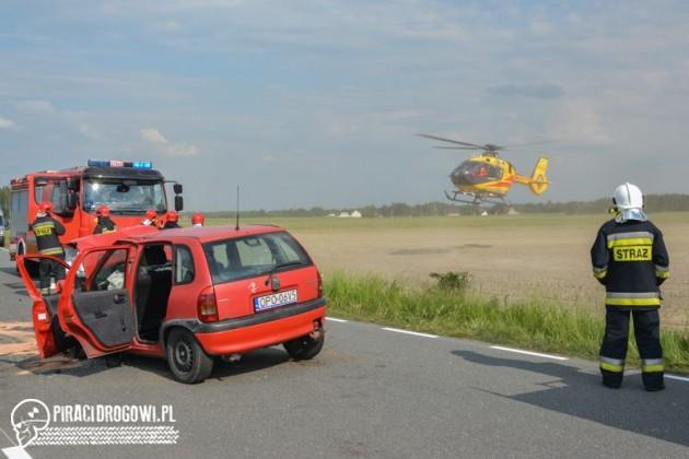 Pijany kierowca spowodował czołowy wypadek pod Opolem. Dwie osoby ranne!