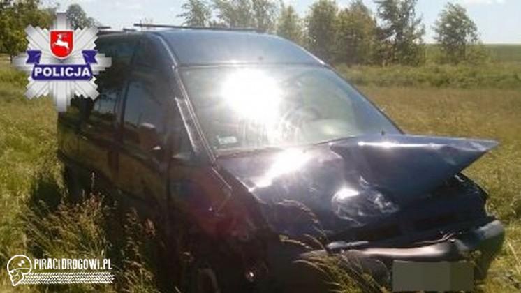 Na DK 17 ukraiński kierowca wyprzedzał na skrzyżowaniu i uderzył w opla