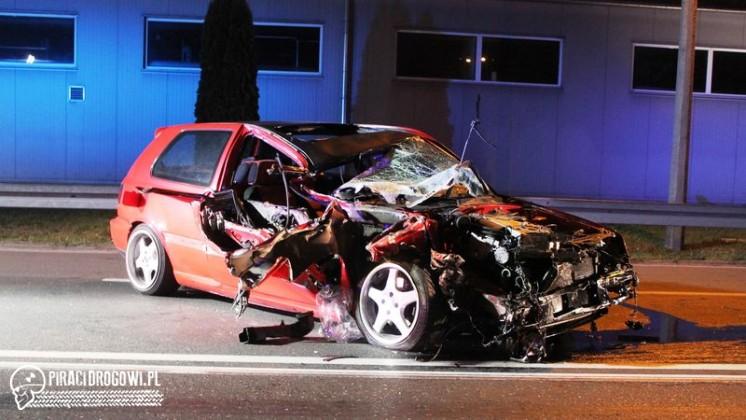 Kierowca Golfa zabrany przez LPR po wypadku w Oświęcimiu