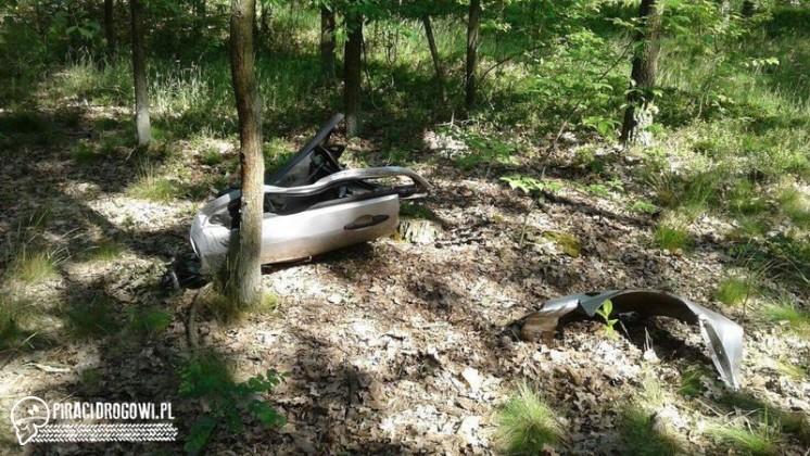 19-letnia dziewczyna uderzyła w drzewo i zginęła. Wypadek pod Opolem