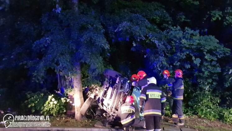 Passatem uderzył w nasyp i sunął 70m niszcząc pod drodze wszystko