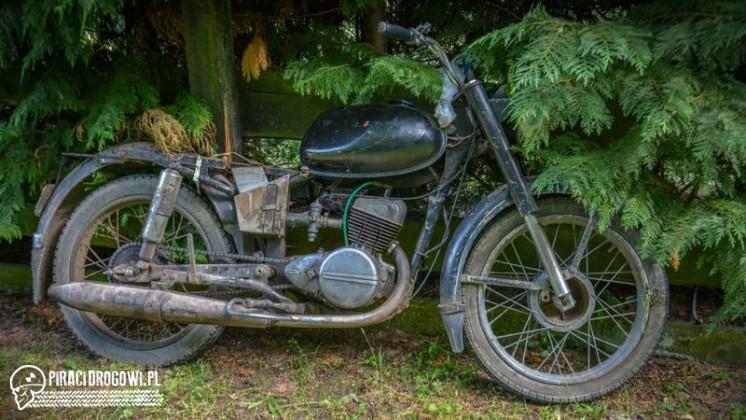 Jadąc pijany WSK-ą wywrócił się i doznał poważnych obrażeń. LPR w akcji