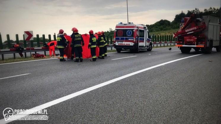 Bielsko - Biała. Motocyklista uderzył w bariery i zginął na miejscu