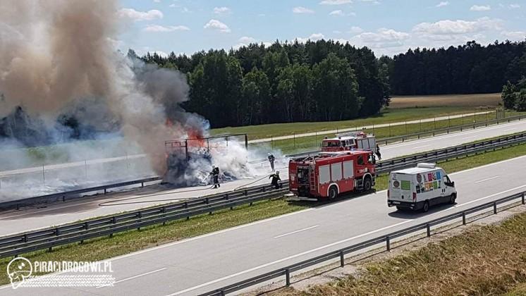 Pożar przyczepy na  S8 m. Kozub 06.07.2017