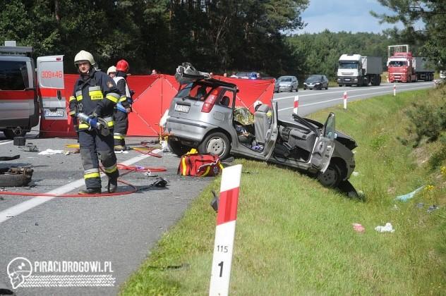Kierowca punto zginął po czołowym zderzeniu z ciężarową scanią!