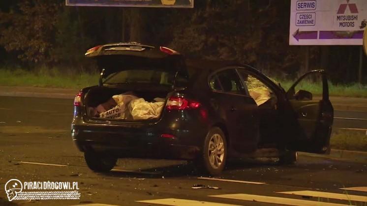 RADIOWÓZ ZDERZYŁ SIĘ Z AUTEM OSOBOWYM W WIGILIĘ, 6 OSÓB RANNYCH