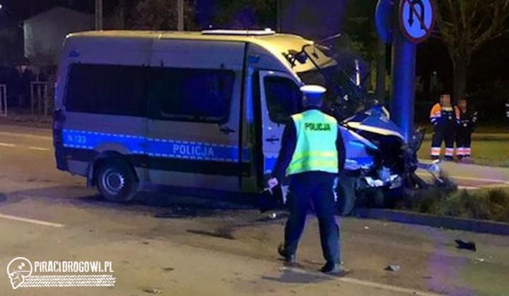 Wypadek radiowozu i osobówki w Sopocie. 10 osób rannych, w tym 8 policjantów.