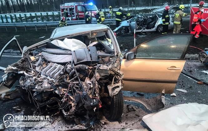 Jazda pod prąd zakończona śmiercią 2 osób. Tragiczny wypadek na S3. 