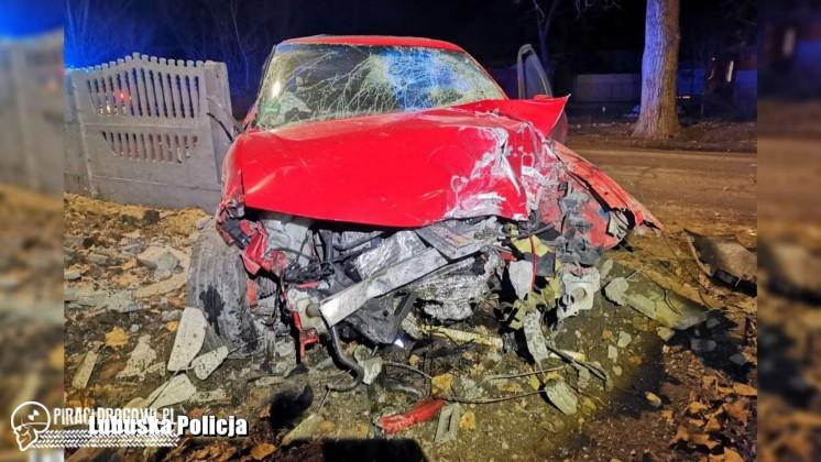 PIjany kierowca bez prawa jazdy, uciekał niezarejestrowanym samochodem bez OC.