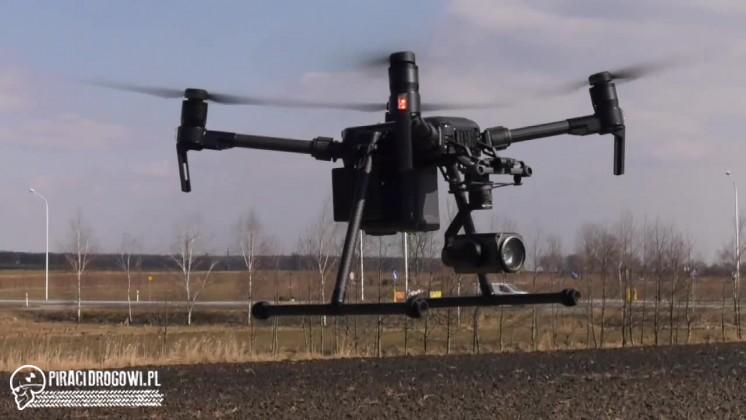 Policja z dronem w ręku. Nowe narzędzie drogówki w walce z piratami drogowymi.