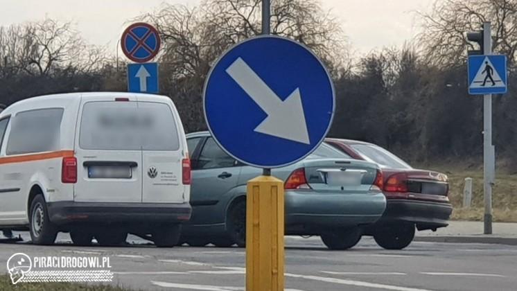 95-latek zignorował czerwone światło ale uważał, że to nie on spowodował kolizję