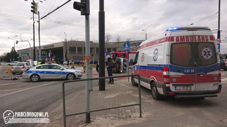 Kolejny wypadek karetki pogotowia. Tym razem w Lublinie.