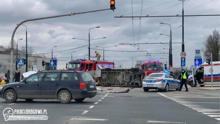 Kolejny wypadek karetki pogotowia. Tym razem w Lublinie.