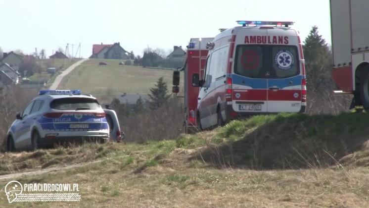 Niewyobrażalna, rodzinna tragedia. Ojciec potrącił koparką 2-letniego syna.