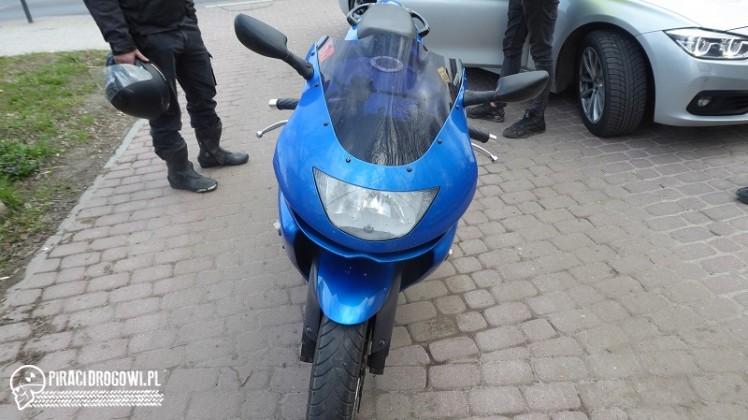 Kosztowna jazda 49-letniego motocyklisty. Dostał łącznie 1700 zł mandatu.