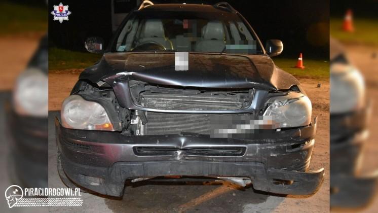 Dwóch mężczyzn zginęło pod wiatą przystankową. "Chodziło o kontrolowany poślizg"