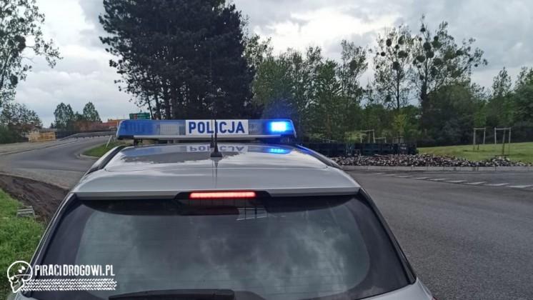 Tysiące litrów piwa na drodze. Wszystko przez źle zabezpieczony ładunek...