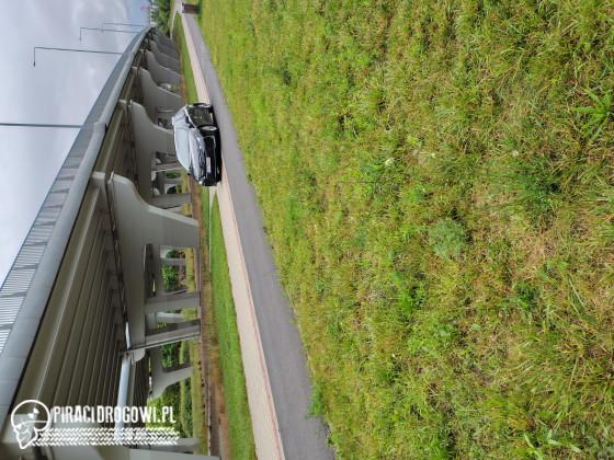 Jazda taxi po parku i ścieżce rowerowej