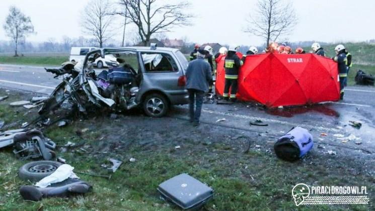 Troje zabitych, troje rannych pod Elblągiem