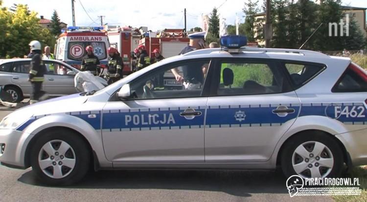 Pijany kierowca rozbił samochód na płocie. W wypadku zginął jeden z pasażerów!