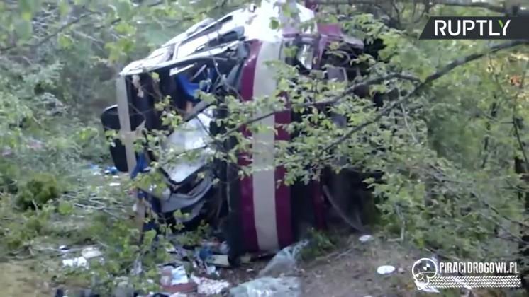 Tragiczny wypadek autokaru na Krymie. Nie żyje 7 osób, a 13 jest rannych!