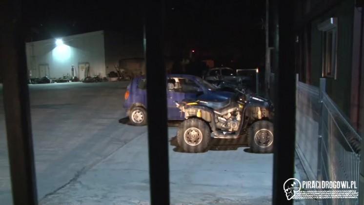 16-latek uciekał samochodem i rzucił w policjanta nożem. Został postrzelony!