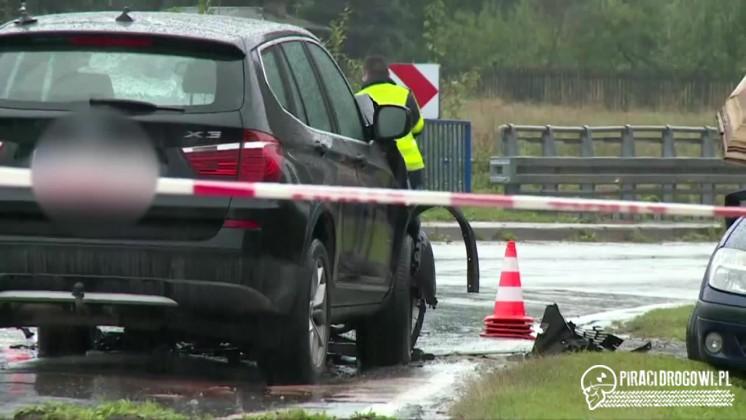 Raba Wyżna. 1,5-roczny chłopczyk zginął w czołowym zderzeniu renault i BMW.