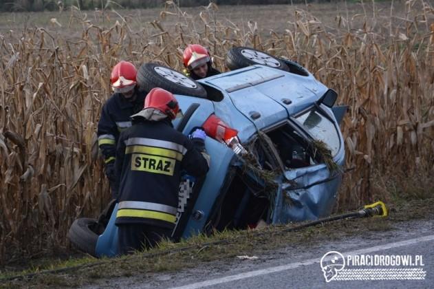 Dachowanie fiata z czteroosobową rodziną!