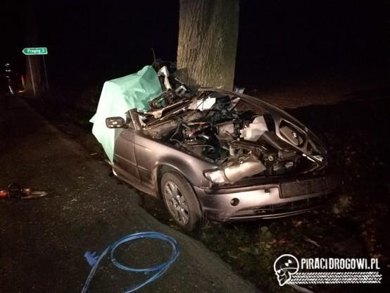 Trzech mężczyzn zginęło w wypadku BMW w Twardej Górze!