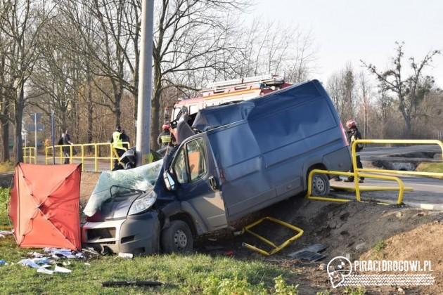 Czarny piątek. Kierowca miał 3 promile, pasażer nie żyje!