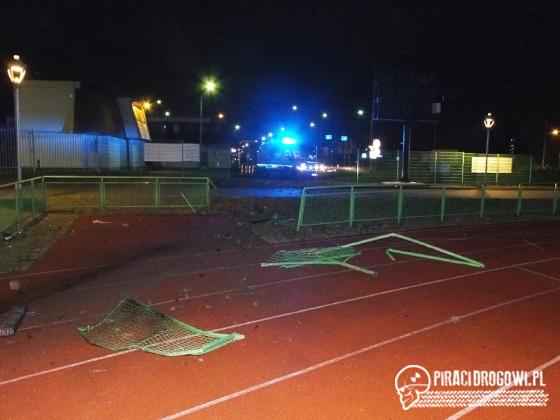 Pijany 29-latek wjechał samochodem na stadion lekkoatletyczny!