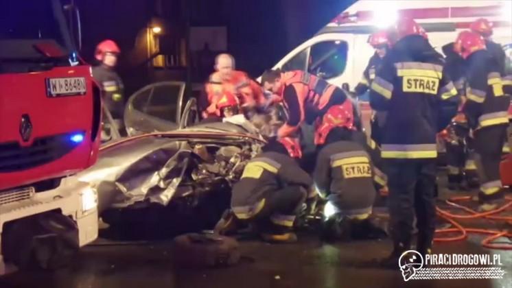 Sylwestrowy wypadek czterech samochodów w Warszawie!