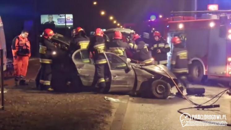 Sylwestrowy wypadek czterech samochodów w Warszawie!