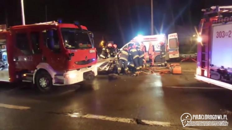 Sylwestrowy wypadek czterech samochodów w Warszawie!