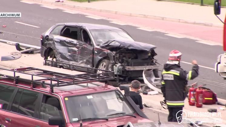 Staranował 18 samochodów, wjeżdżając na skrzyżowanie na czerwonym świetle!