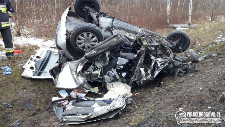 Tragiczna czołówka dwóch samochodów na krajowej 5!