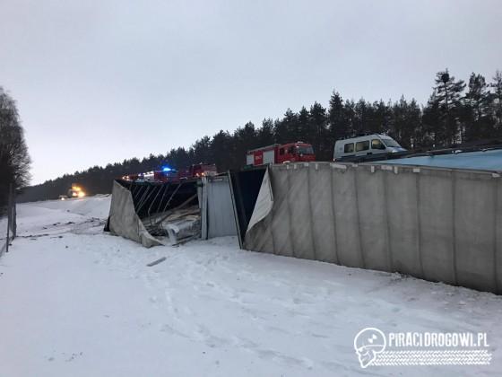 Wypadek ciężarówki na autostradzie A4!