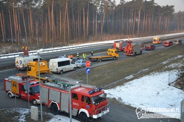 Poranny wypadek dwóch busów na autostradzie A4!